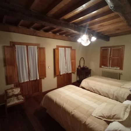 Villa Casa De Abril 2 à San Cristobal de Valdueza Extérieur photo