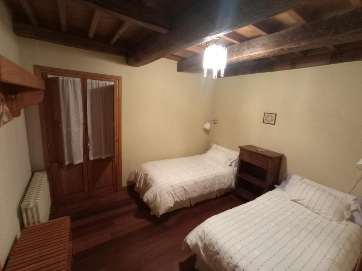 Villa Casa De Abril 2 à San Cristobal de Valdueza Extérieur photo